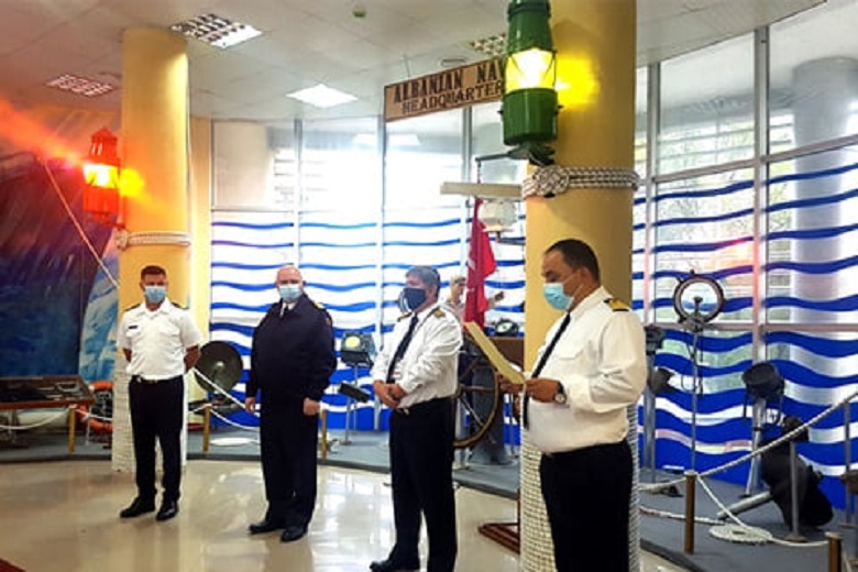 Durrës, kapiten i rangut III Emrush Bejdo, komandant i ri i Shërbimit Hidrografik