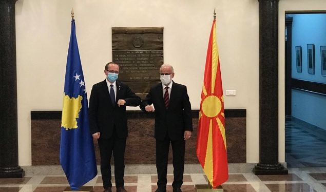 ​Hoti takon kryetarin e Kuvendit të Maqedonisë së Veriut