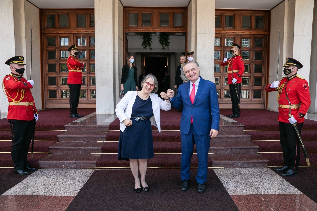 Meta takohet me ambasadoren e Francës: Shqipëria larg përmbushjes së kushteve