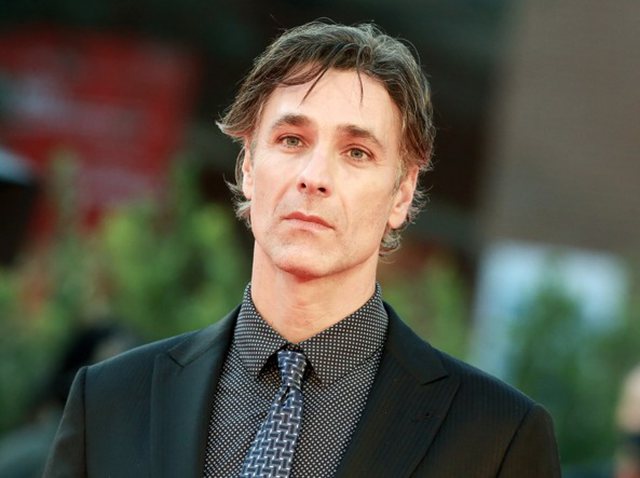 Humbi 20 kilogramë, shndërrimi i pabesueshëm i aktorit Raul Bova (FOTO)