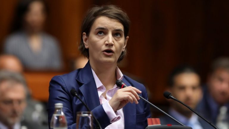 Vuçiç mandaton sërish Ana Bërnabiç për të formuar qeverinë e re serbe