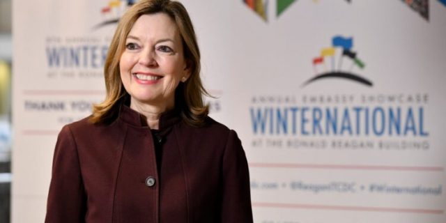 Ndihmës Sekretarja e Shtetit vizitë 3 ditore në Tiranë