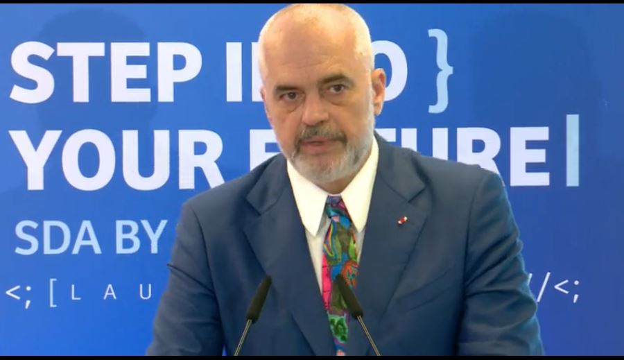 Hapet Akademia e Kodimit/ Rama: Kemi përmirësuar dhe shtuar shërbimet online për qytetarët