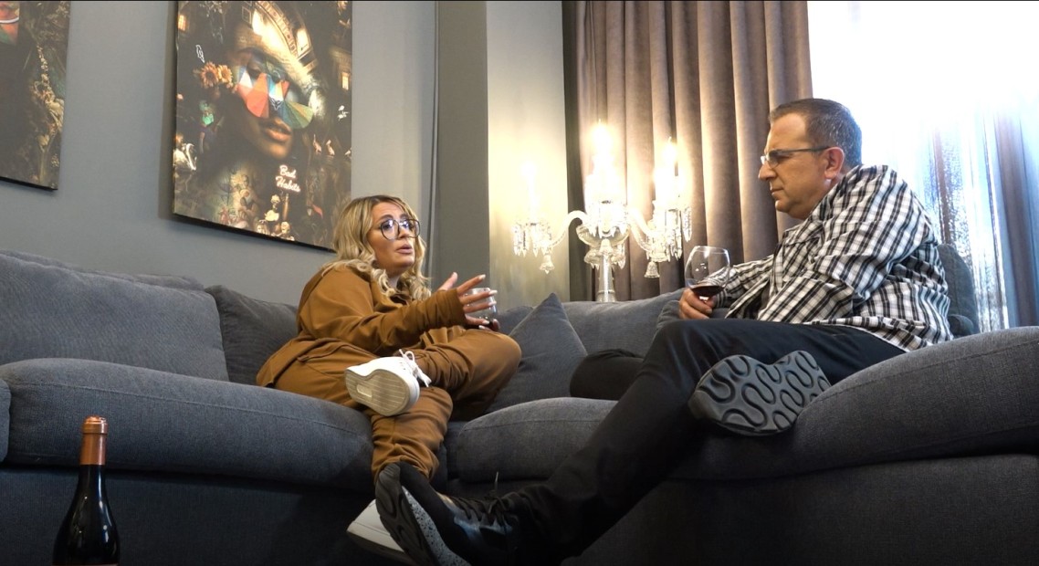 Për humbjen e kujt do vuante më shumë Rozana, të motrës apo partnerit?