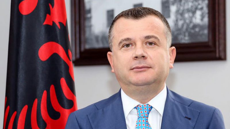 Taulant Balla: Kërkoj ndjesë që votova Ilir Metën si president