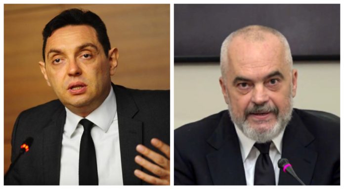 “Do të kujtohet për çorapet e grisura”, ministri serb: Shqiptarët identifikohen me Esat Pashë Toptanin, jo me Ramën