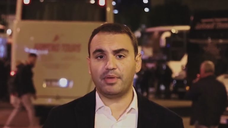 Belind Këlliçi denoncon nga stacioni i autobusave të azilkërkueve: Ja si po ikin qindra të rinj çdo ditë nga Shqipëria!