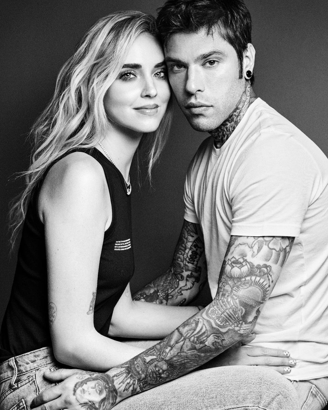 Kryeministri Conte i kërkon ndihmë çiftit të famshëm për mesazhet antivirus