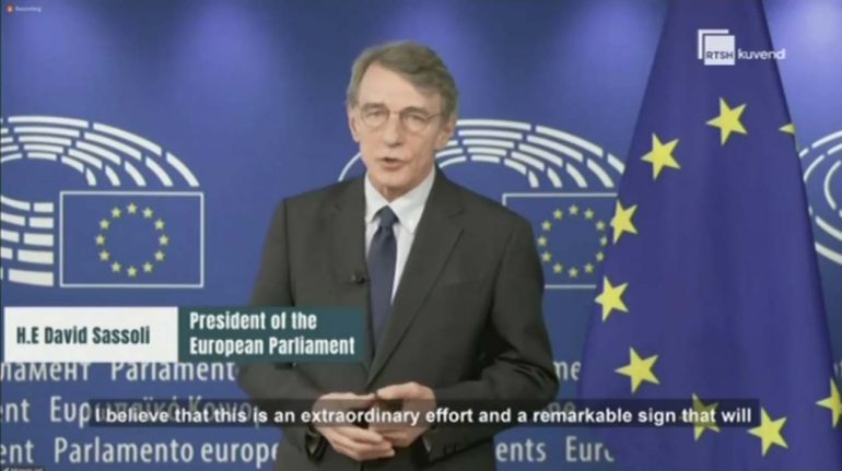 Antisemitizmi, David Sassoli: Koha për një front të përbashkët në Europë! Shqipëria shembull