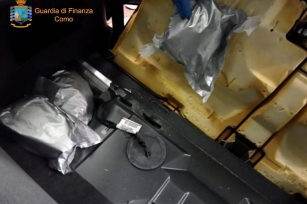 Kapen me 5 kg heroinë, çifti shqiptar ndalohet nga policia