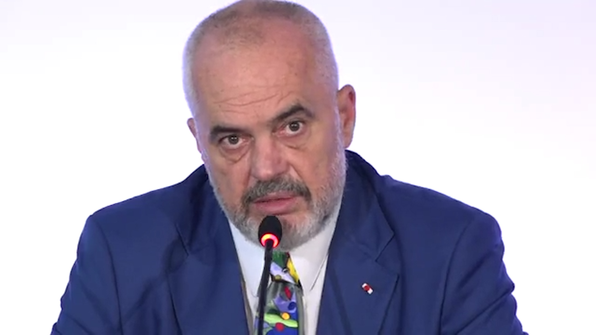 Rama i drejtohet grevisteve: Nuk ka negociata me presione dhe ultimatume