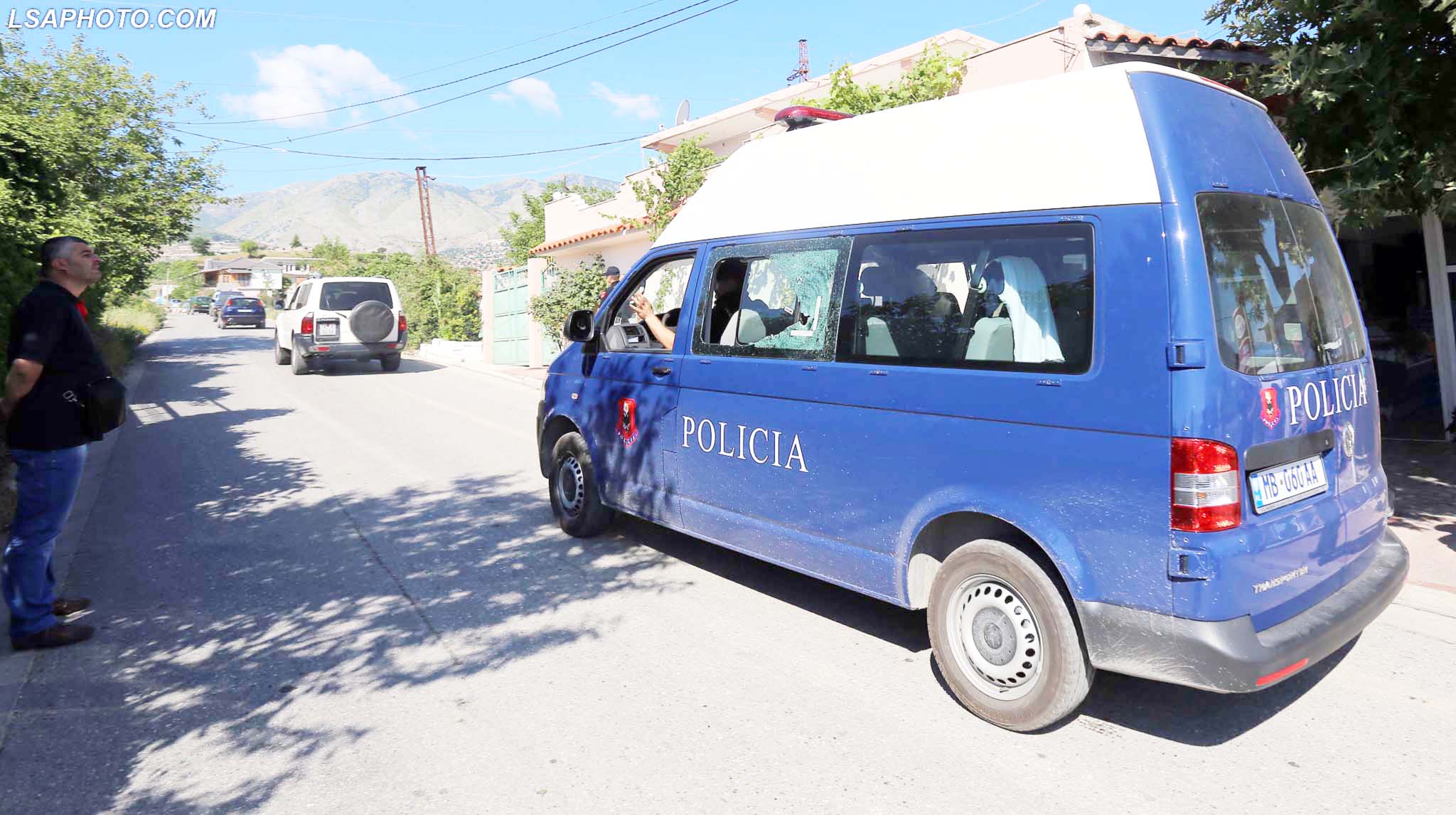 Kanabis e municion luftarak në banesë, arrestohet 36-vjeçari