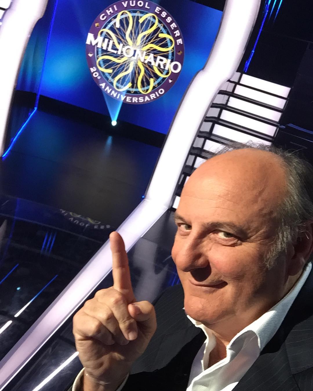 Prezantuesi i njohur italian infektohet nga COVID-19