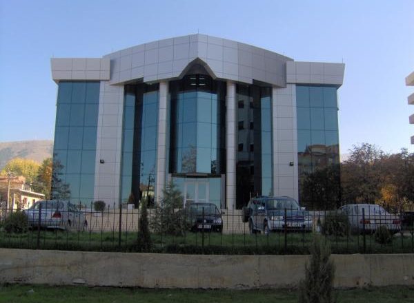 Përfundon seanca për Zani Çaushin, gjykata i kërkon burgut të Drenovës të gjithë dosjen me aktet për këtë person