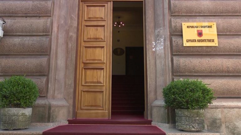 Gjykata Kushtetuese/ Sonila Bejtja kualifikohet nga KED