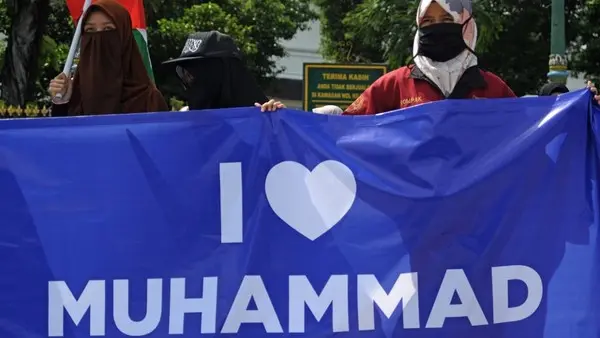 Belgjikë, pezullohet mësuesi që tregoi në klasë karikaturat e Profetit