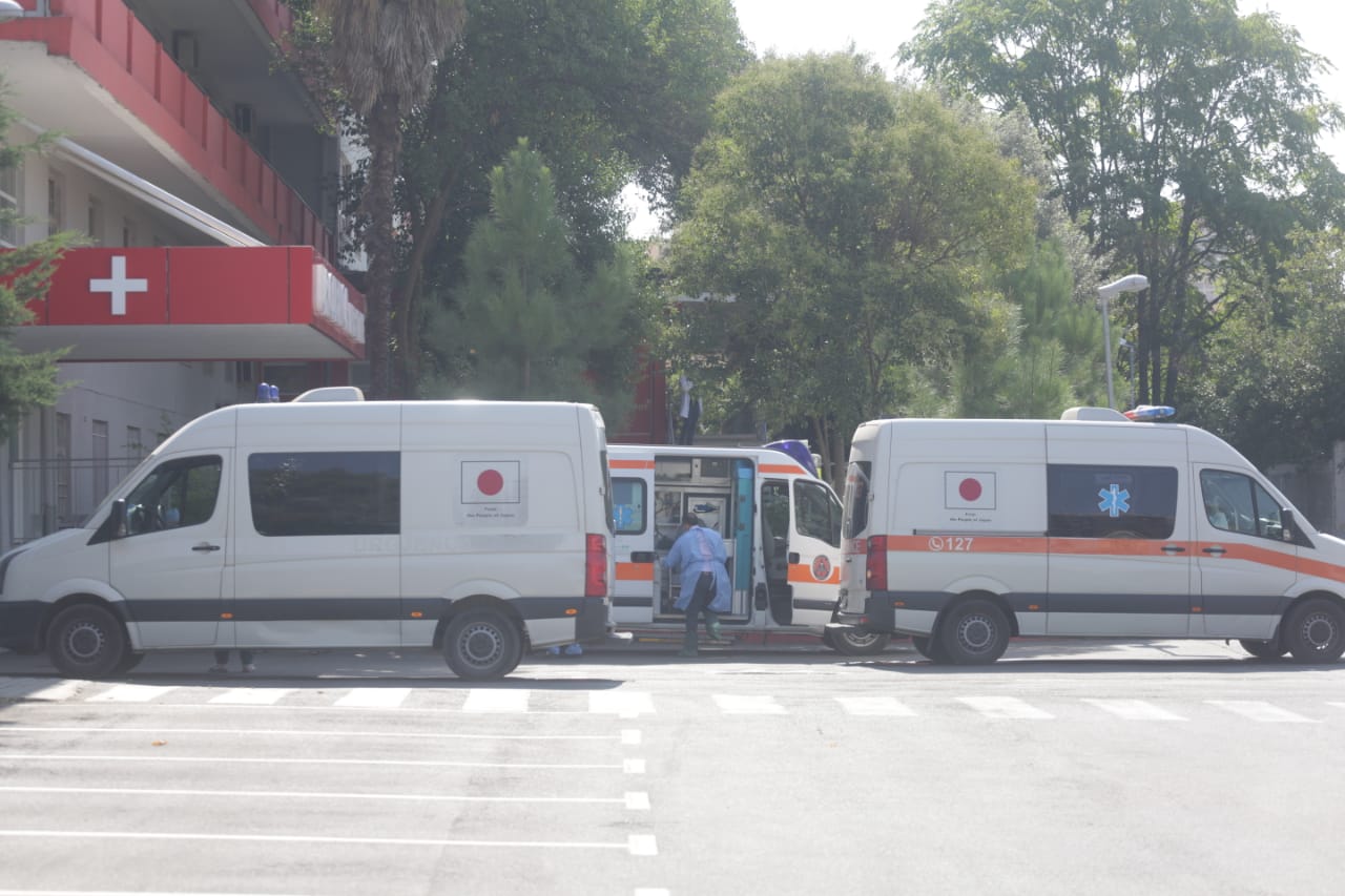 306 raste të reja me Covid dhe 4 viktima në vendin tonë