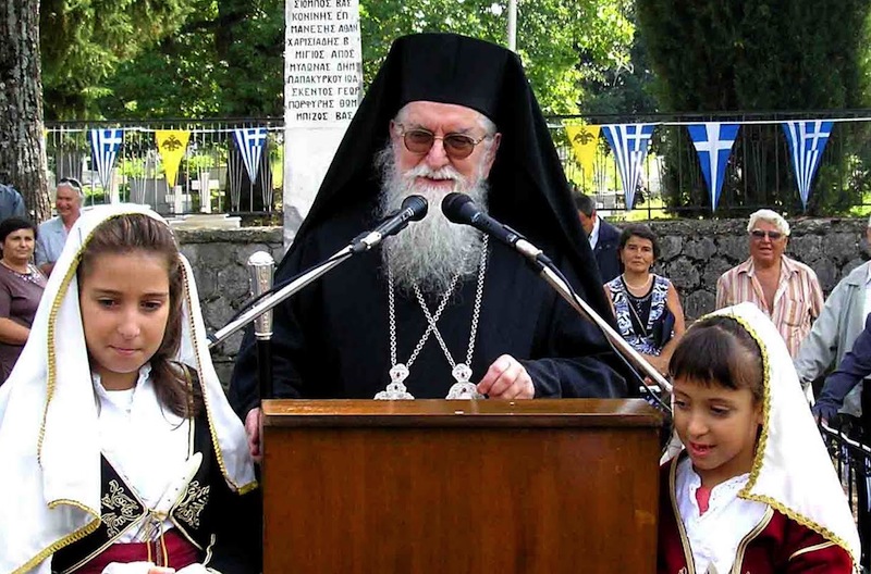 “Porti i Durrësit edhe i Kosovës”, Mitropoliti grek: Shqipëria po synon të aneksojë Kosovën