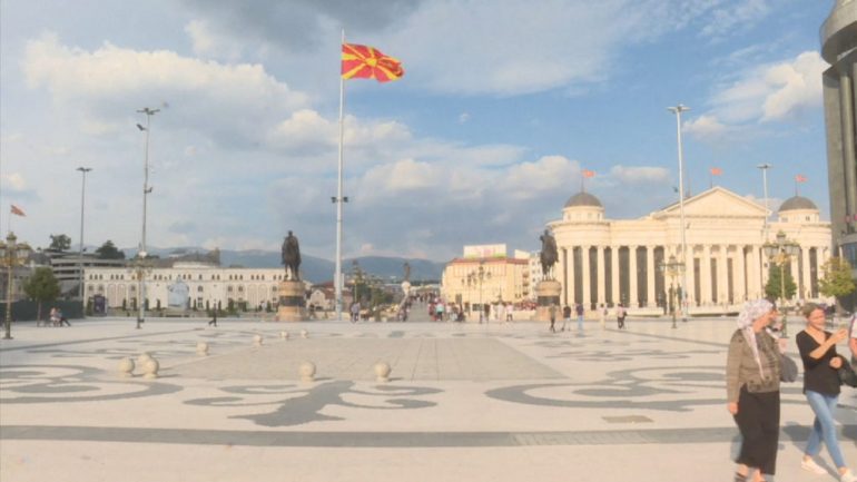 Maqedoni e Veriut/ 438 raste të reja me Covid-19, 6 viktima