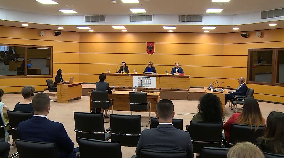 Situata nga COVID-19, Vettingu do të bëhet online