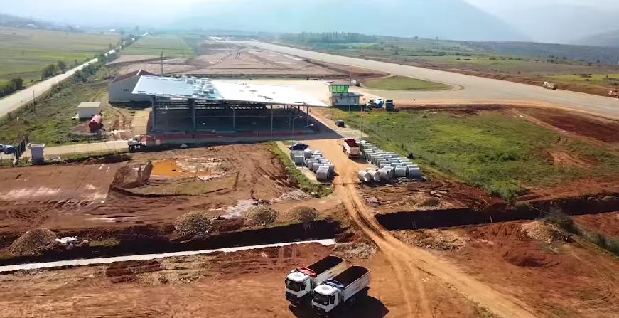 Rama publikon videon nga kantieri i aeroportit të Kukësit: Do e kthejë në një pol ekonomik të verilindjes
