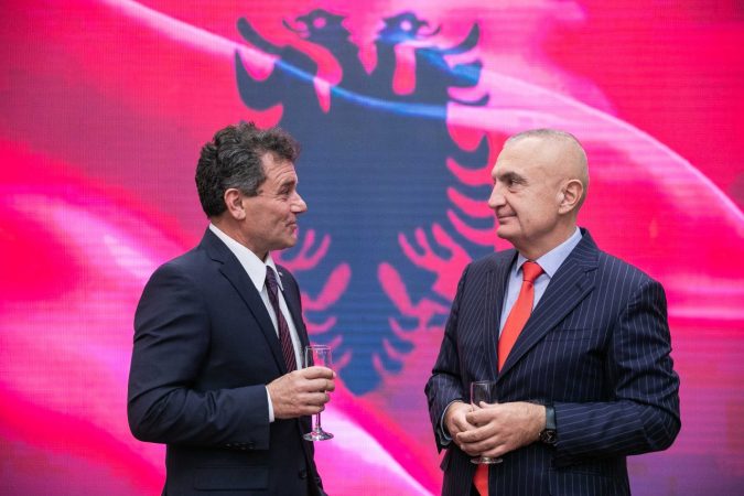 Meta i jep titullin e lartë pas vdekjes futbollistit të shquar Abdurrahman Roza Haxhiu: Shembull frymëzimi për brezat e rinj!