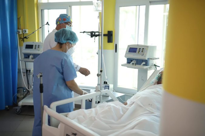 319 raste të reja me Covid dhe 3 viktima në vendin tonë