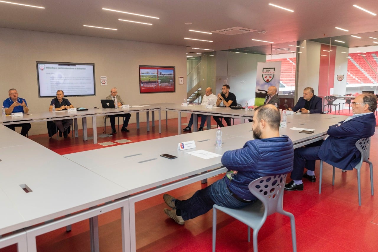 Përfundon mbledhja e Ligës, merret vendimi për të vijuar bojkotin