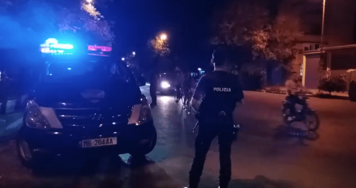 Shpërthim pranë një banese në Durrës, shoqërohen në polici disa të dyshuar