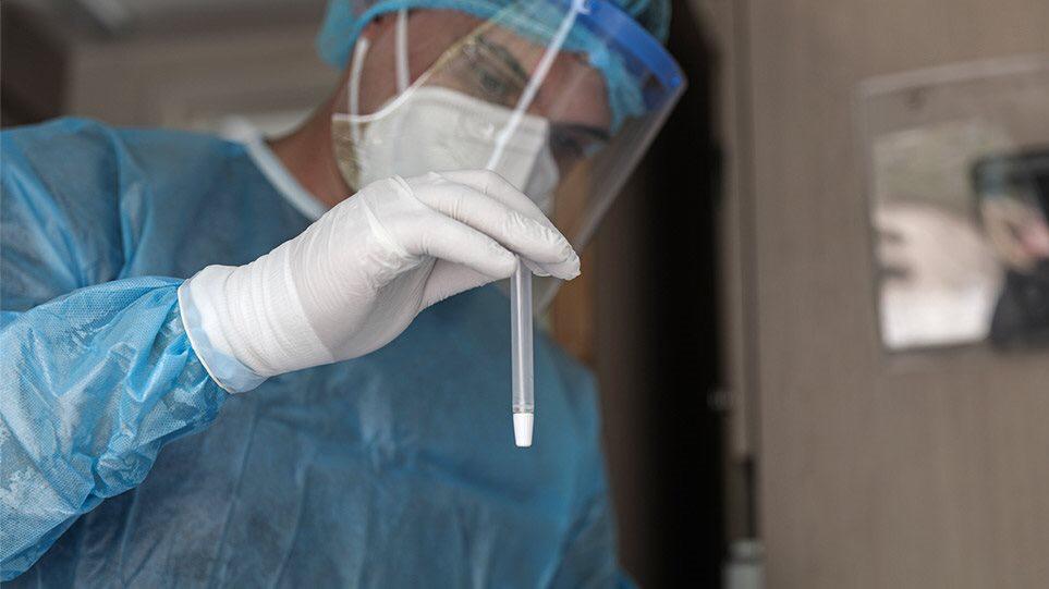 Greqia regjistron 1547 raste të reja dhe 10 vdekje nga Covid-19