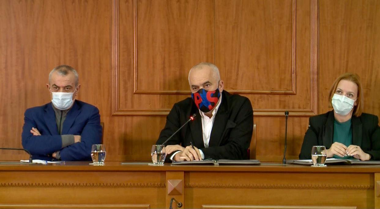 Naftëtarët pranuan ofertën, Rama: Brenda 48 orësh do takohem përsëri me përfaqësinë për të kaluar në veprim!