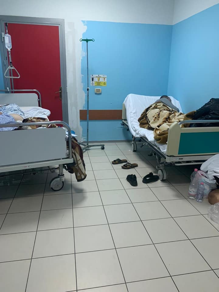 Denoncimi i Xhaferrajt: Spitali i Durrësit mund t’i shërbejë vetëm 20 personave me Covid-19