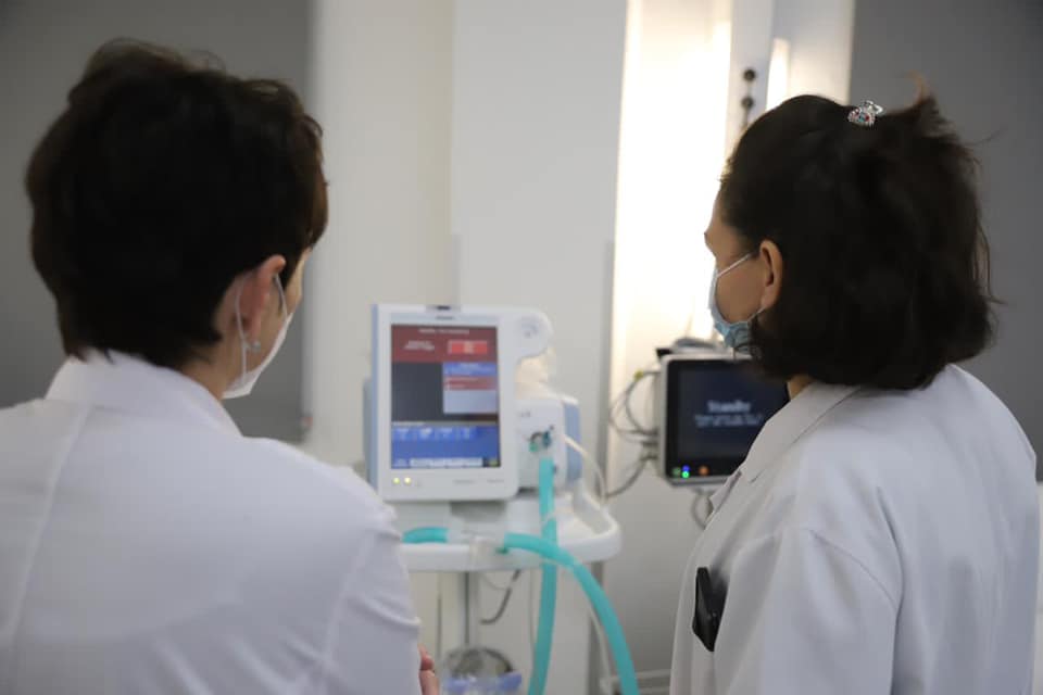 Rama: Spitali Covid-4 është gati me gjithçka duhet në vijën e zjarrit, por ju lutem…. (FOTO)