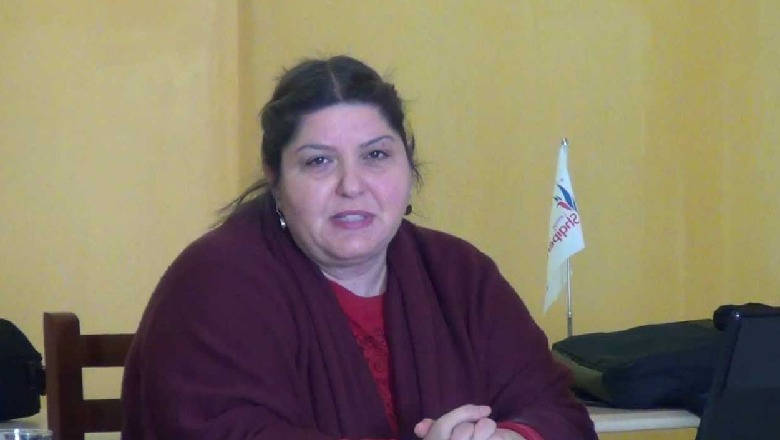 Covid-19 i merr jetën pedagoges së njohur