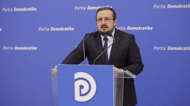 Buxheti 2021/ PD: Qytetarëve iu hoqën 4.1 mln € për inceneratorin e Tiranës