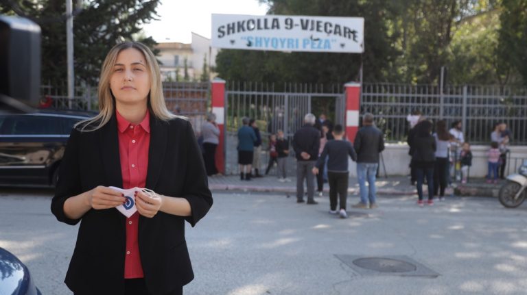 Ina Zhupa në Kombinat: 1 vit pas tërmetit, gjysma e shkollave jashtë funksionit