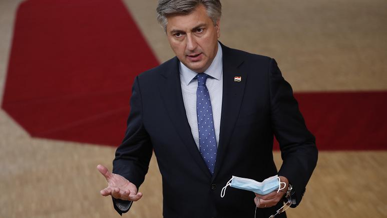 Kryeministri i Kroacisë infektohet me Covid-19, vetëizolohet në shtëpi