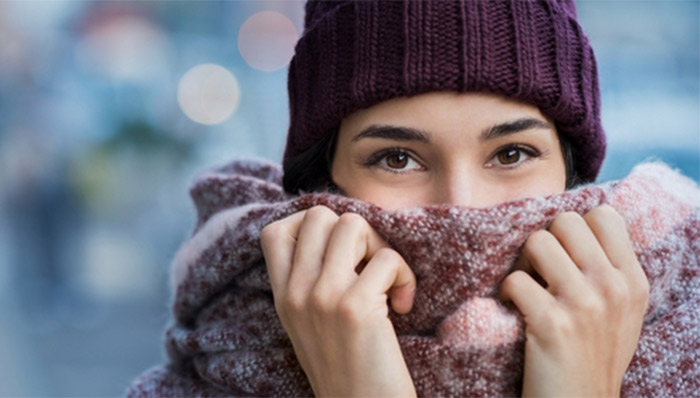 Erdhi dimri… Si të mbroni fytyrën nga i ftohti
