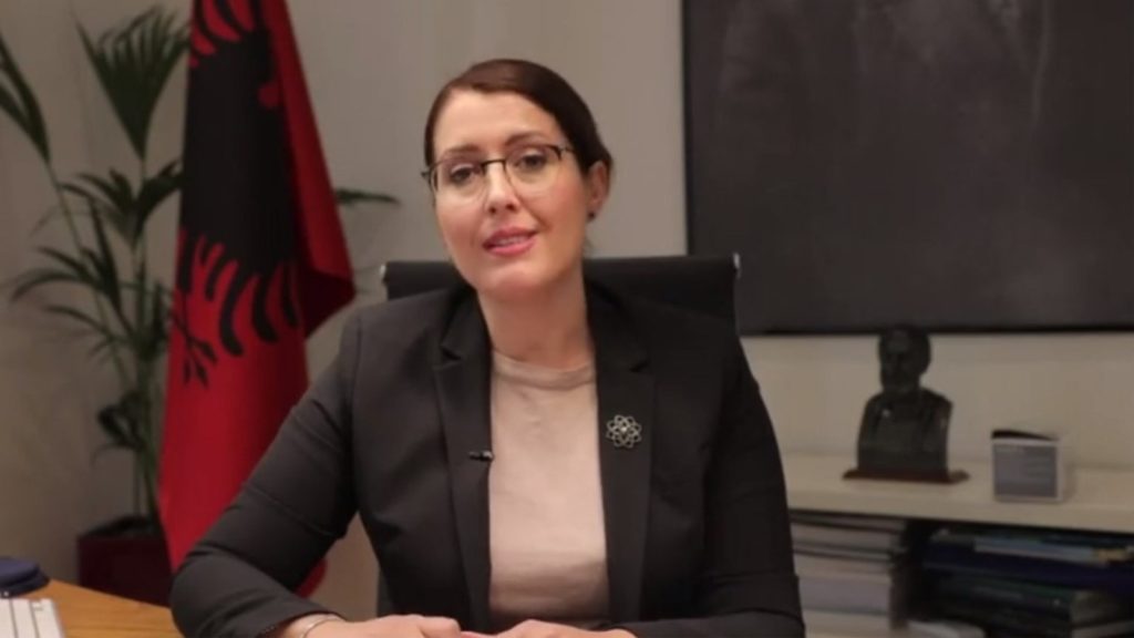 Covid-19, Manastirliu: Rimbursim 100% i paketës bazë për trajtimin ambulator në banesë