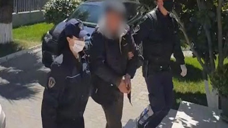 Lëvizte me pistoletë me vete, arrestohet i riu me “Audi”