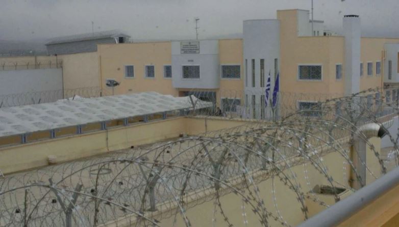 Shqiptarët masakrojnë në burg bashkëatdhetarin e tyre