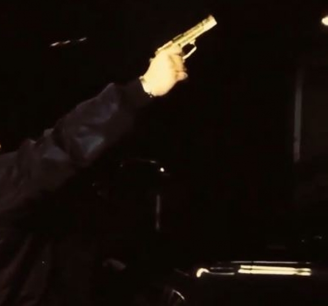 Durrës, i riu qëllon me armë në ajër dhe kanos punonjësit e Policisë, akuzohet për 3 vepra