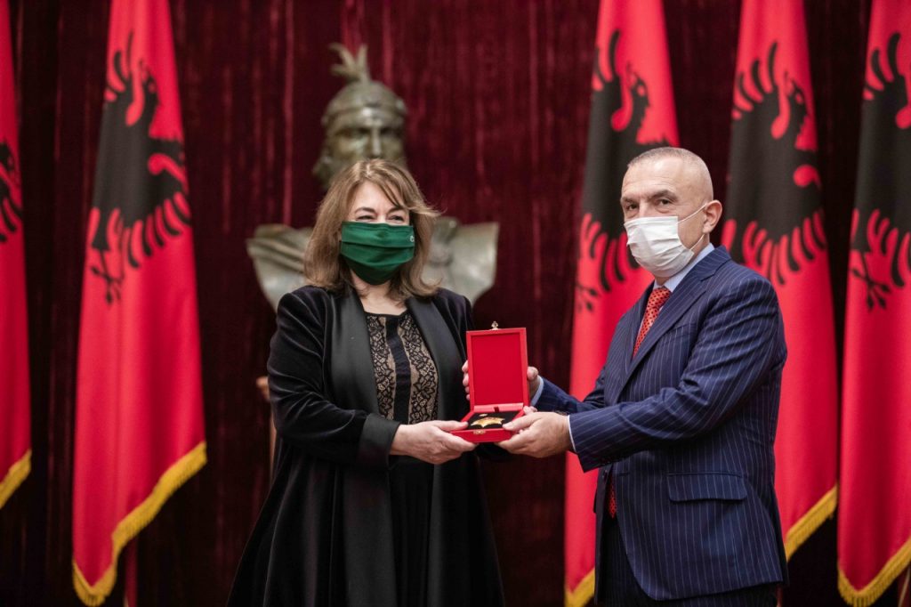 Meta vlerëson akademikun dhe shkrimtarin e shquar Bedri Dedja (pas vdekjes) me titullin “Kalorës i Urdhrit të Skënderbeut”