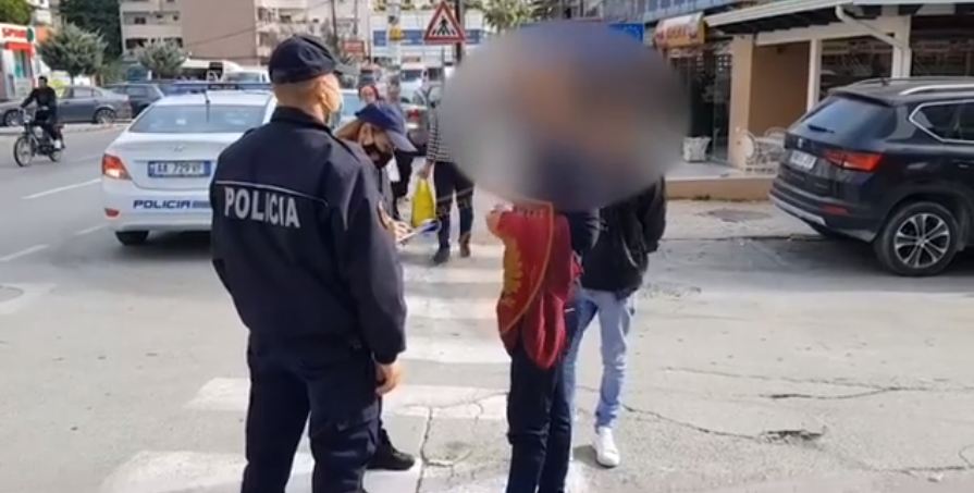 Nuk zbatuan masat anti-covid/ Ndëshkohen me gjobë 627 qytetarë dhe 2 administratorë lokalesh