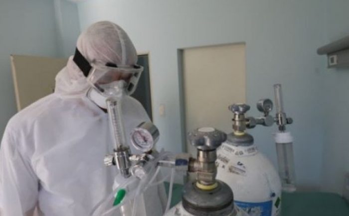 Të moshuarit i plas bombula e oksigjenit në shtëpi, dërgohet me urgjencë në spital