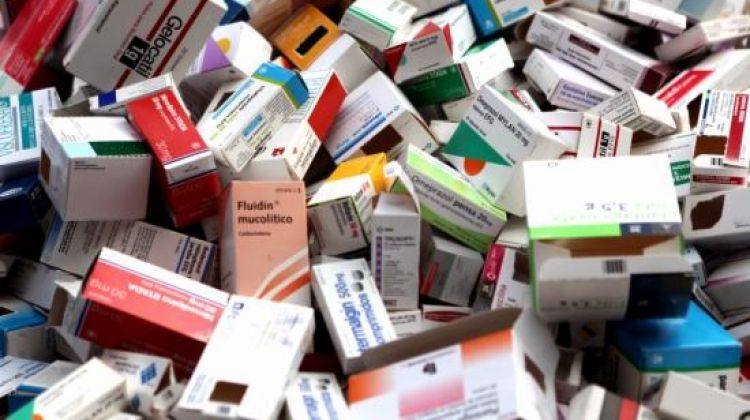 Ilaçe kontrabandë me autobus nga Italia, procedohen 2 shoferët