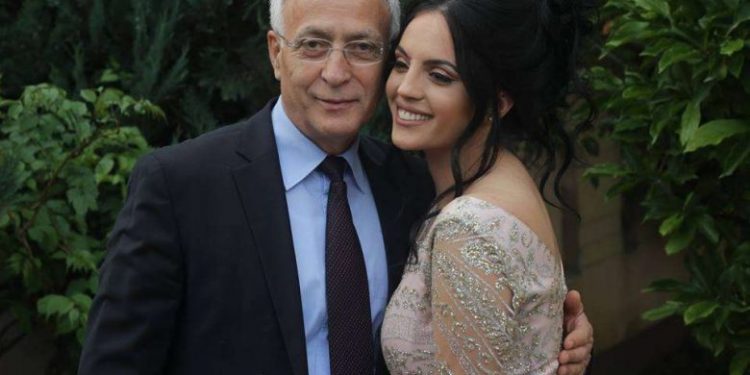 Arrestimi i Jakup Krasniqit, reagon e bija: Deputetë të ndyrë, babi sakrifikoi vitet më të bukura që ne të gëzojmë lirinë