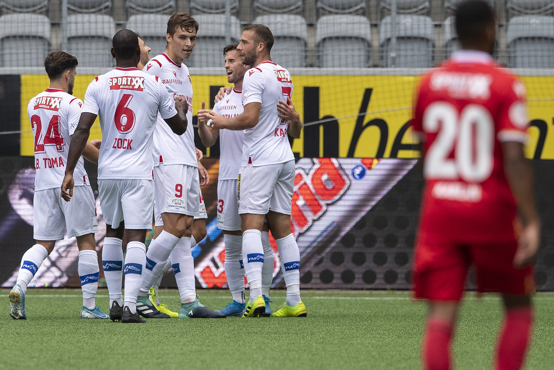 Koronavirusi “pushton” skuadrën europiane, konfirmohen 22 raste pozitive