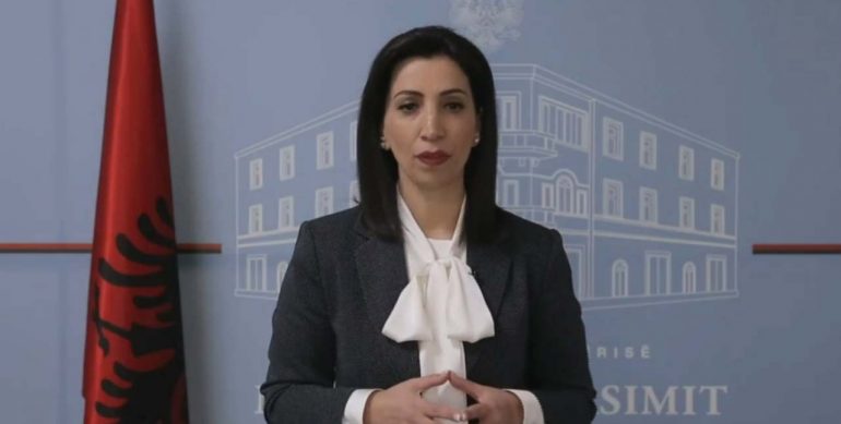 Nga 1 dhjetori mësimi online dhe në klasa/ Ministrja Kushi: Ja si do funksionojë alternimi