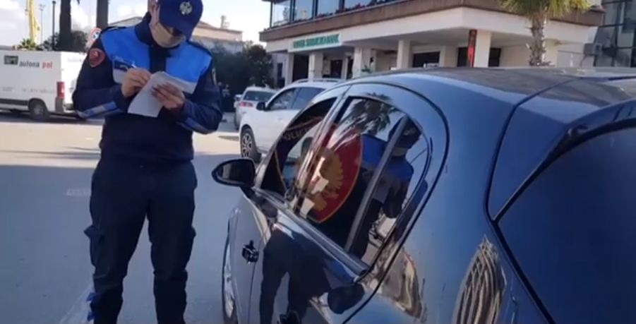 Gjoba jo vetëm për maskën, por edhe për thyerjen e izolimit/ Policia: Mbi 700 qytetarë të ndëshkuar
